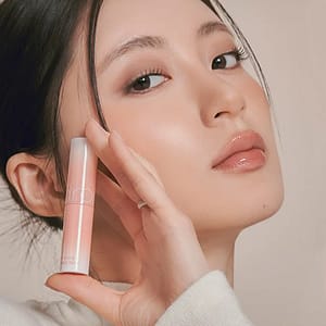 Glasting Melting Balm, bálsamo labial ultra fundente con efecto luminoso y tinte modulable
